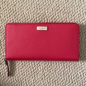 Kate spade laurel way envelope wallet
